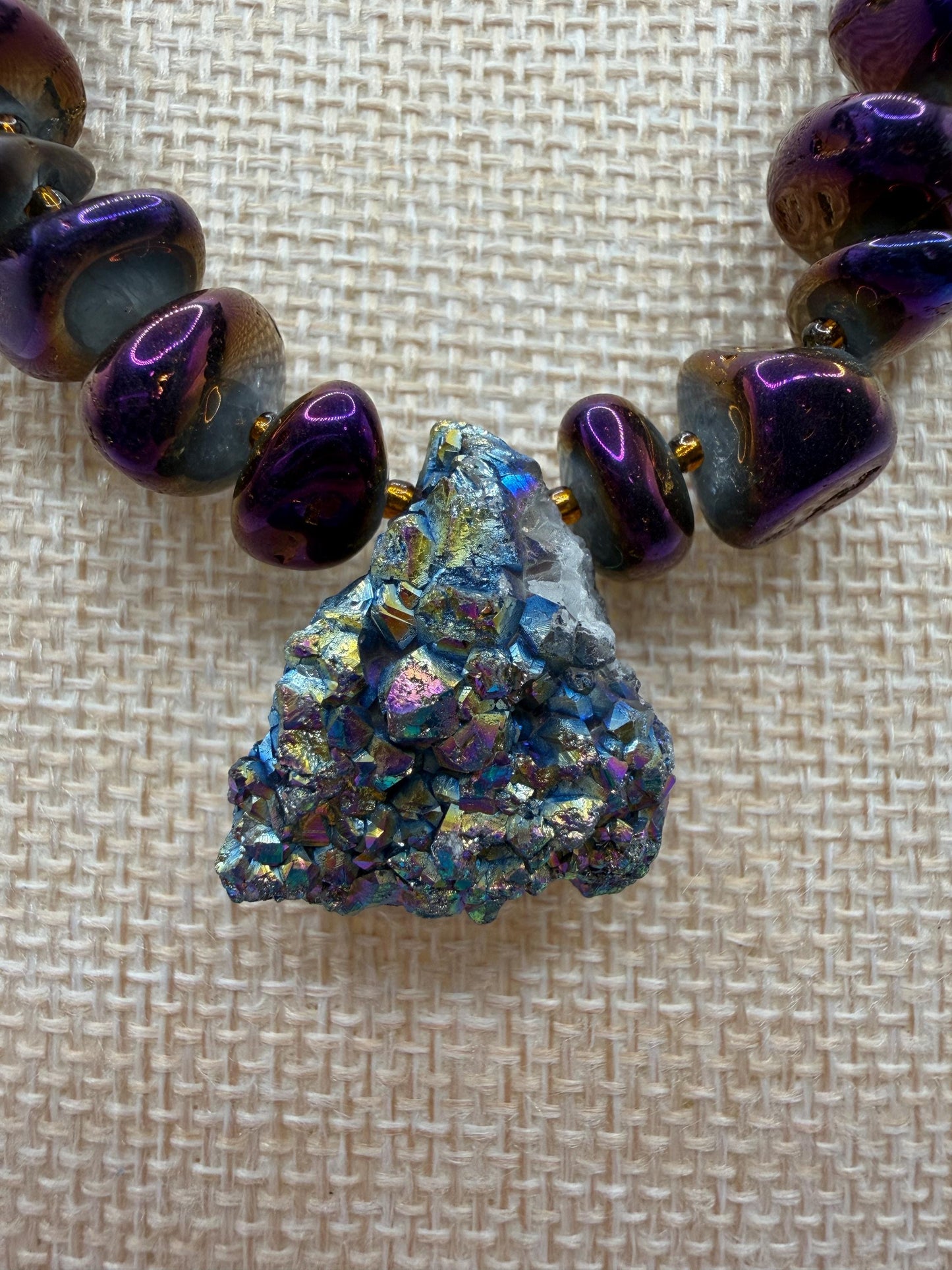 Violet Current Quartz Necklace