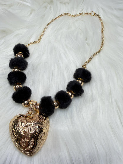 Golden Noir Necklace