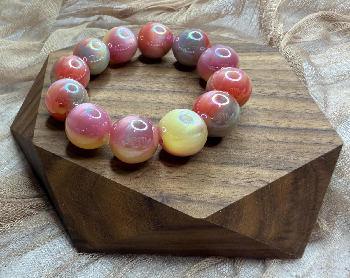 Lustre Orb Bracelet