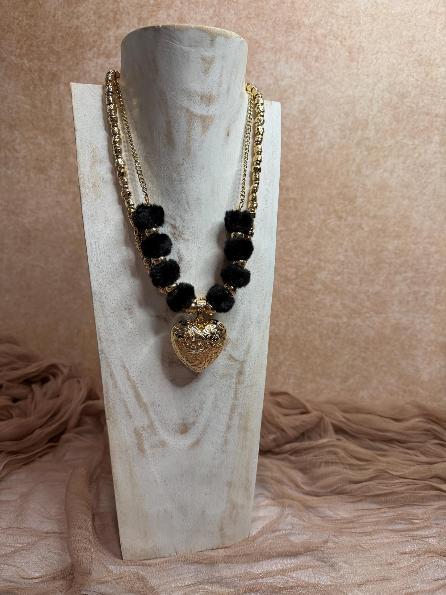 Golden Noir Necklace