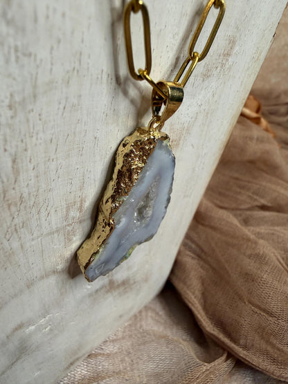 Golden Vein Necklace